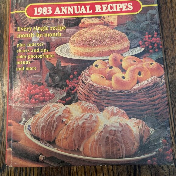 Vintage Southern Living 1983 Annual Recipes Cookbook Every Recipe From 1983 - Picture 3 of 10